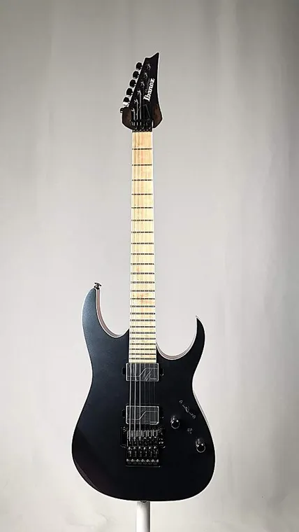 Ibanez RG5120M-PRT Polar Lights 实物图