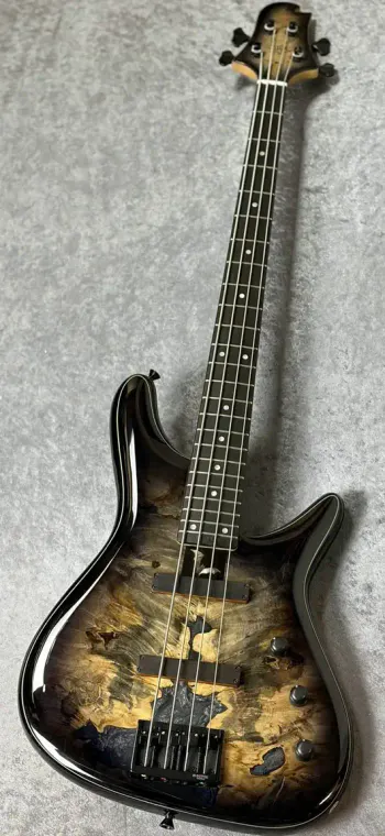 Sugi NB4E BUE/ASH2P · BKB BKB 实物图