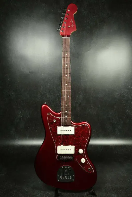 Fender Made in Japan FSR Hybrid II Jazzmaster Satin Candy Apple Red 实物图