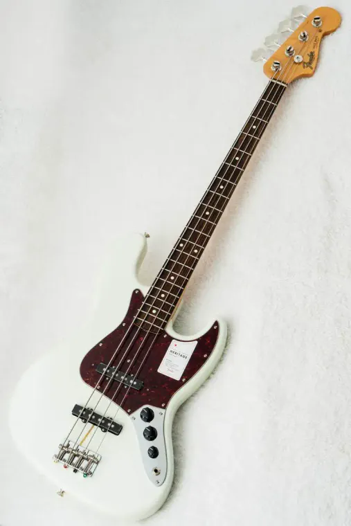 Fender Made in Japan Heritage 60s Jazz Bass Olympic White 实物图