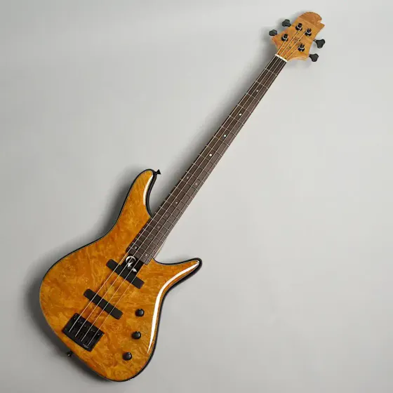 Sugi NB4 BM-PRM/ALD Crescent Moon · Amber Amber 实物图