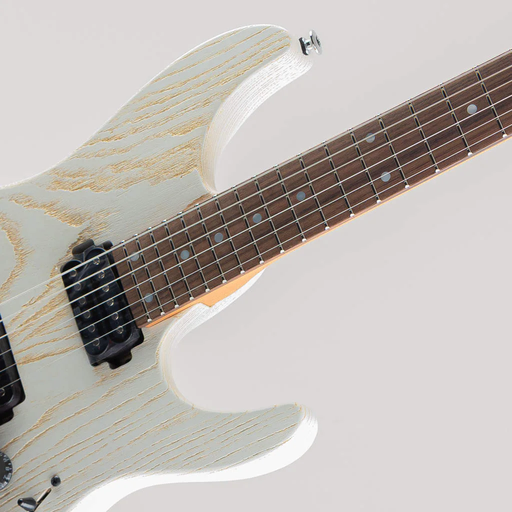 Ibanez AZ2402AR-CGW · Coarse Grain White Flat · Upper frets and body joint detail