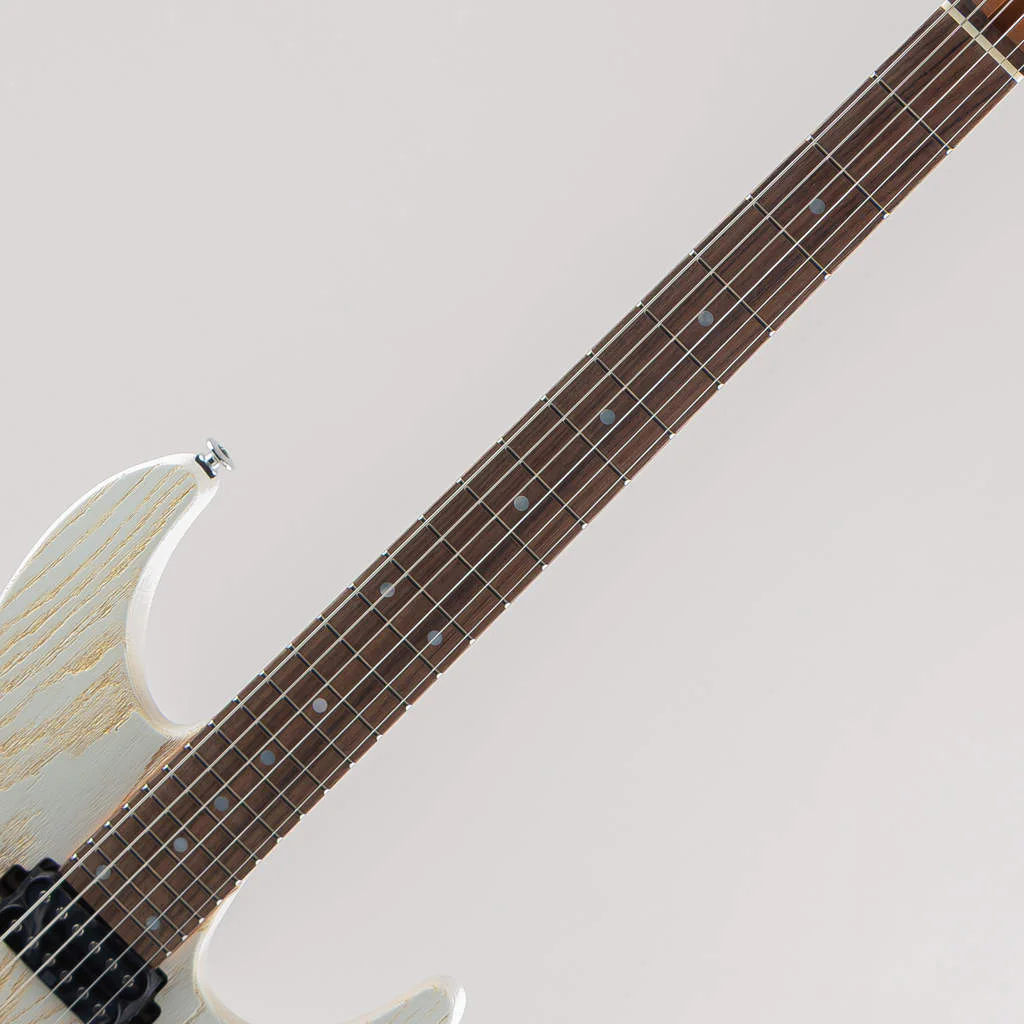 Ibanez AZ2402AR-CGW · Coarse Grain White Flat · Neck and fingerboard front