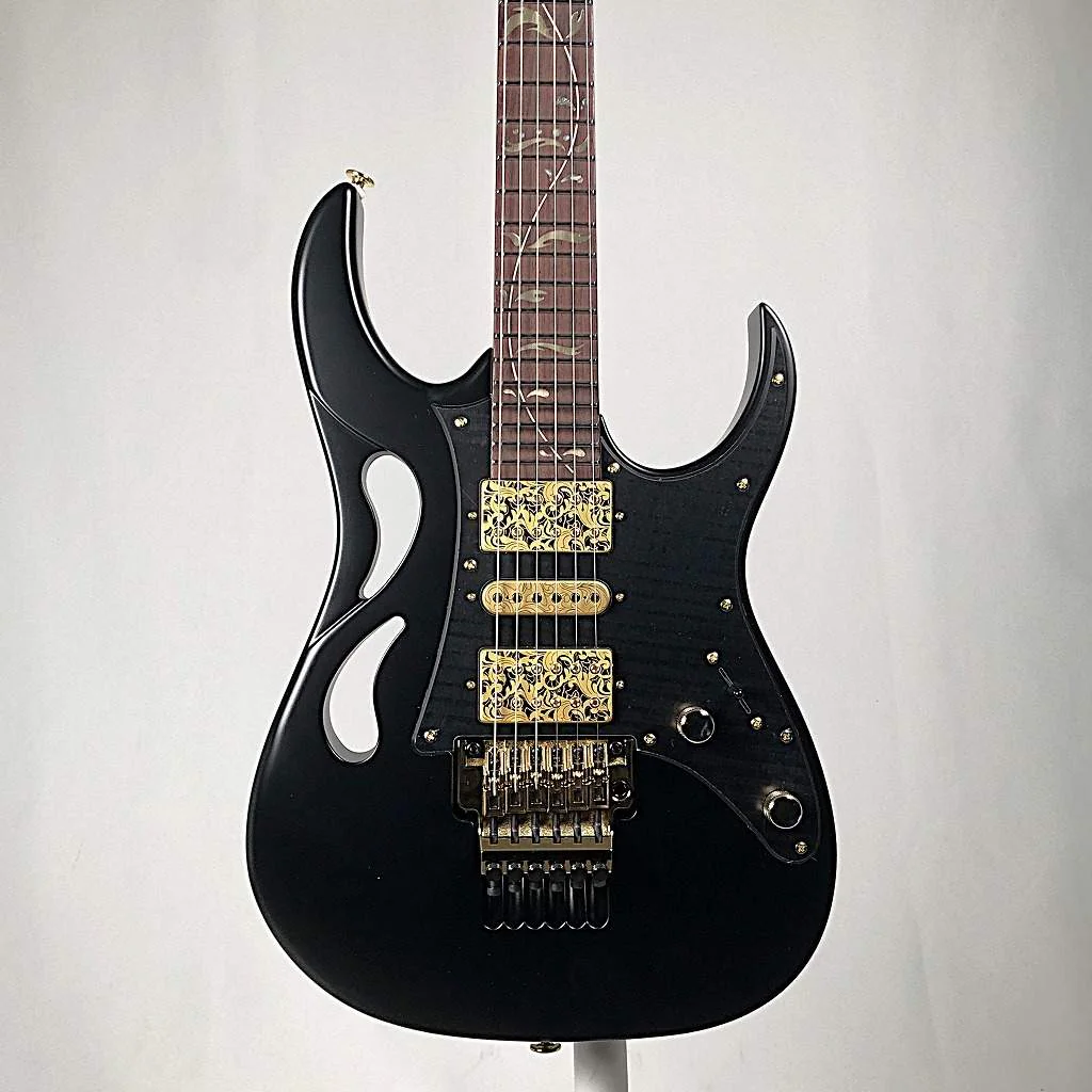Ibanez PIA3761-XB · Onyx Black · Body front