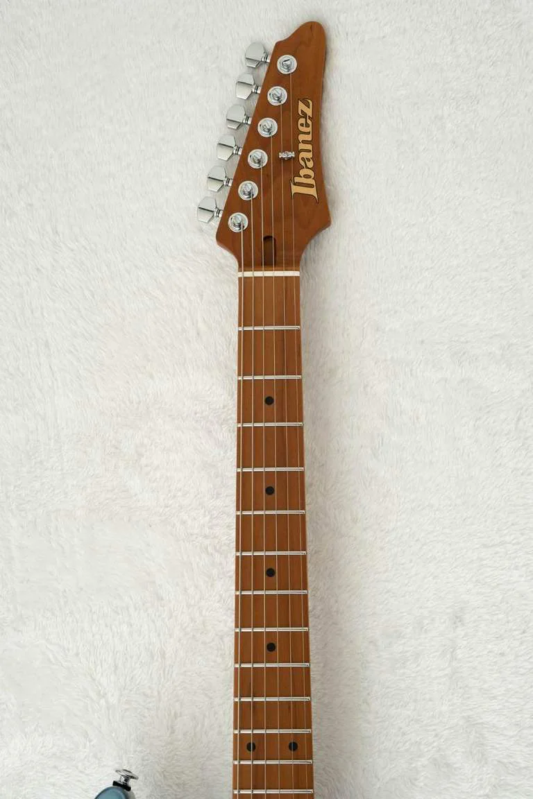 Ibanez AZ2204-ICM · Ice Blue Metallic · Actual instrument: neck and fingerboard front
