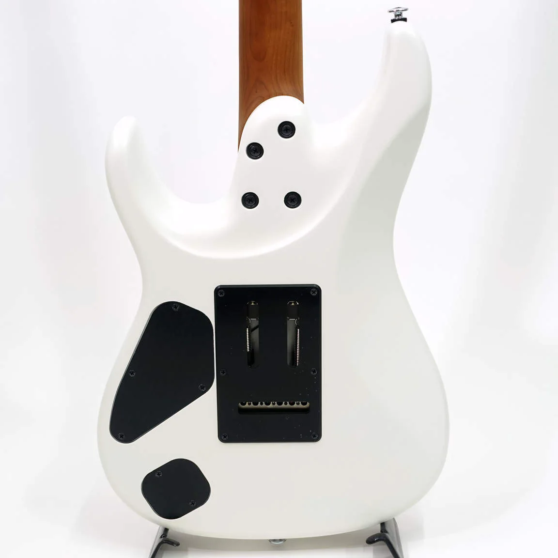 Ibanez AZ2402-PWF · Pearl White Flat · Actual instrument: body back
