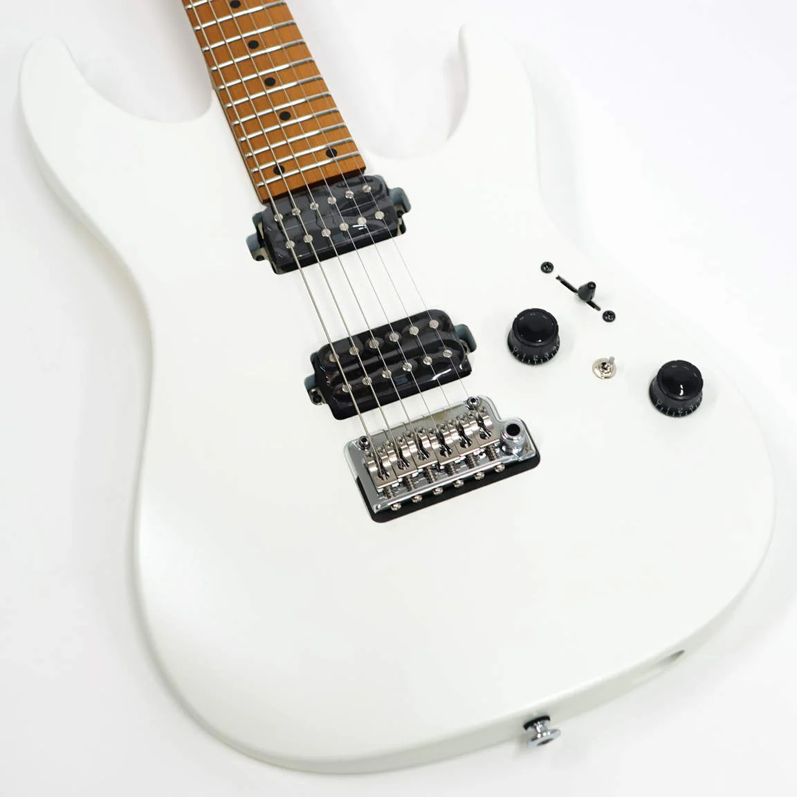 Ibanez AZ2402-PWF · Pearl White Flat · Actual instrument: body front close view