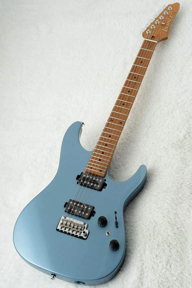 Ibanez AZ2402-ICM · Ice Blue Metallic