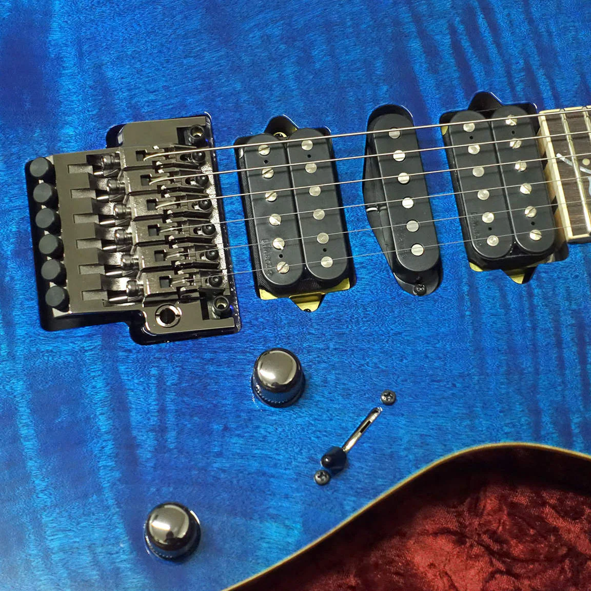 Ibanez RG8570-RBS · Royal Blue Sapphire · Actual instrument: bridge and pickup detail