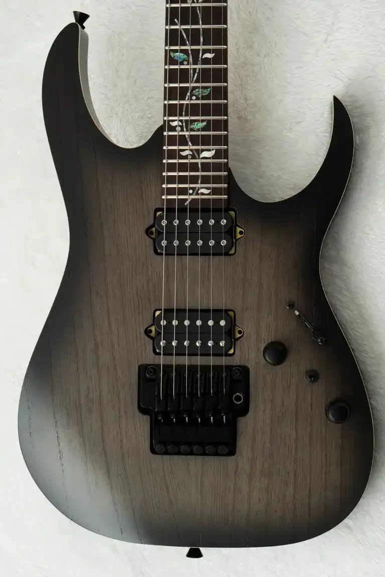 Ibanez j.custom RG8620AH · Anvil Gray Burst Flat · Actual body and surface