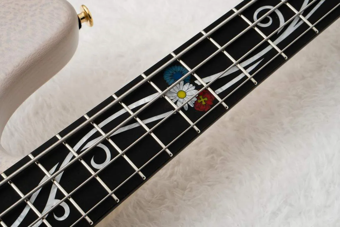 Momose MJ-PLATANUS SP'/E ~WH/OIL · White · Actual instrument detail 6