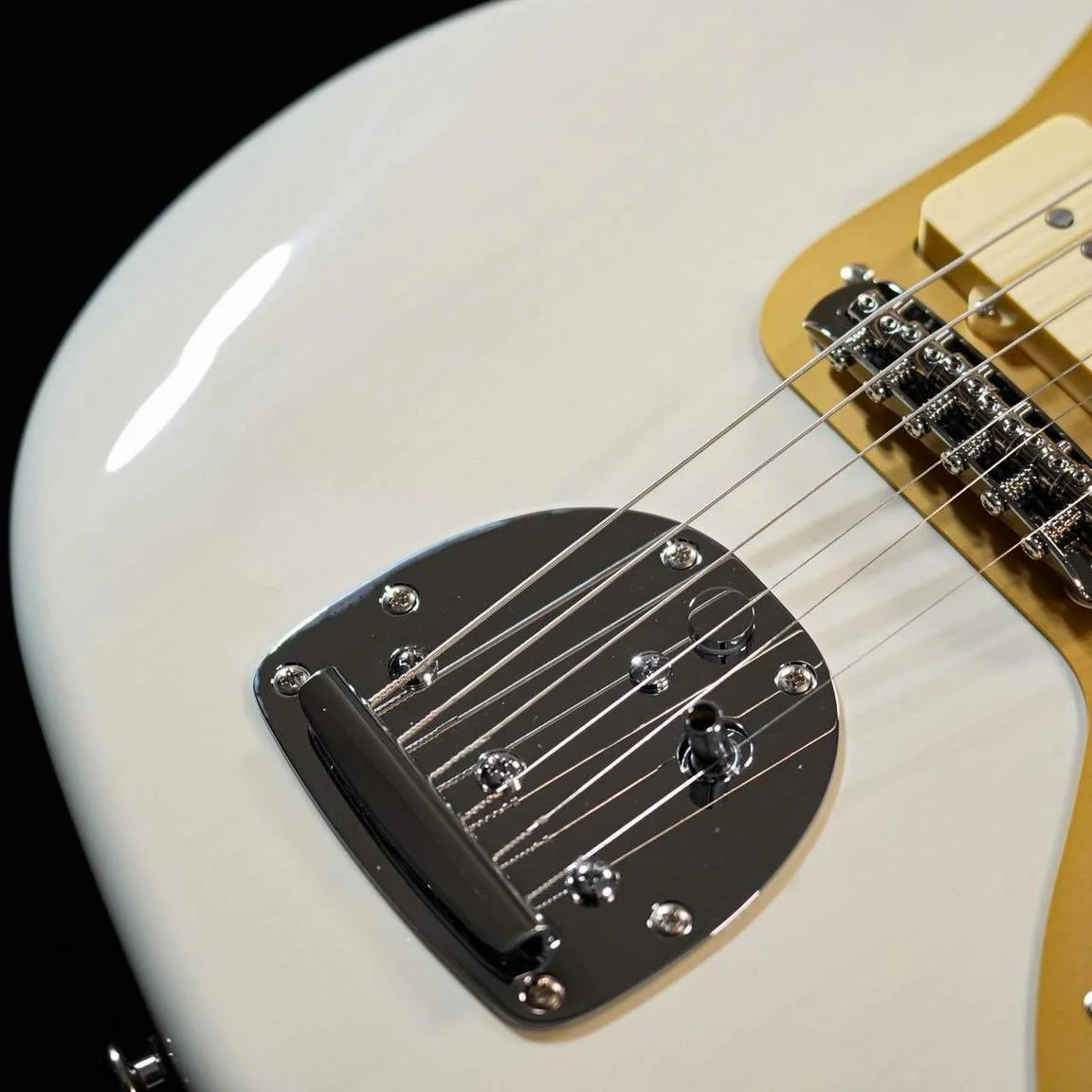 Momose MJS2/R · White Blonde · Actual instrument detail 3