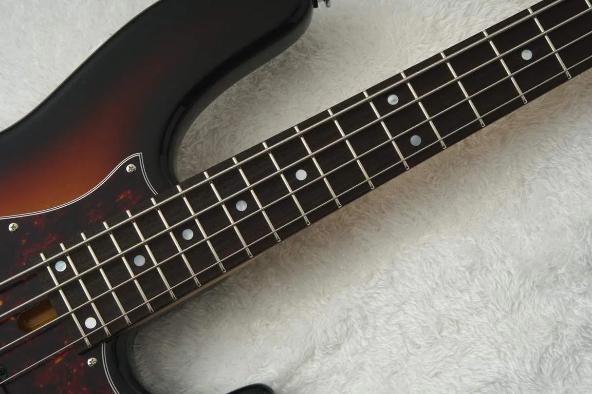 Momose MJ24-604MV/R · Sunburst · Actual instrument detail 2