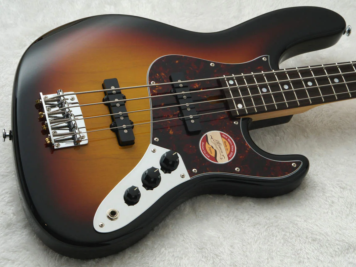 Momose MJ24-604MV/R · Sunburst · Actual instrument detail