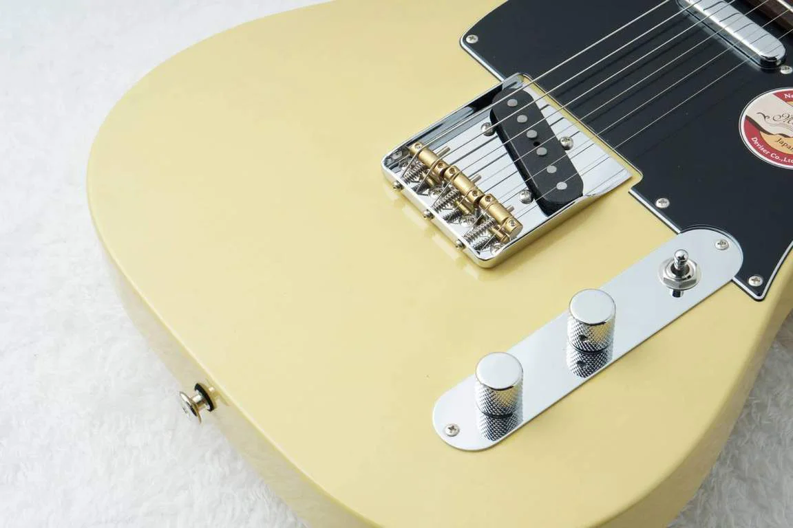 Momose MT2/R · Butterscotch Blonde · Actual instrument detail 1