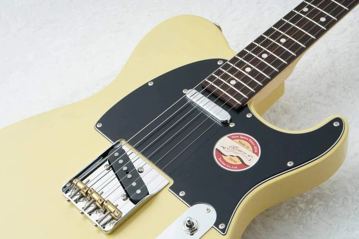 Momose MT2/R · Butterscotch Blonde · Actual instrument detail 3