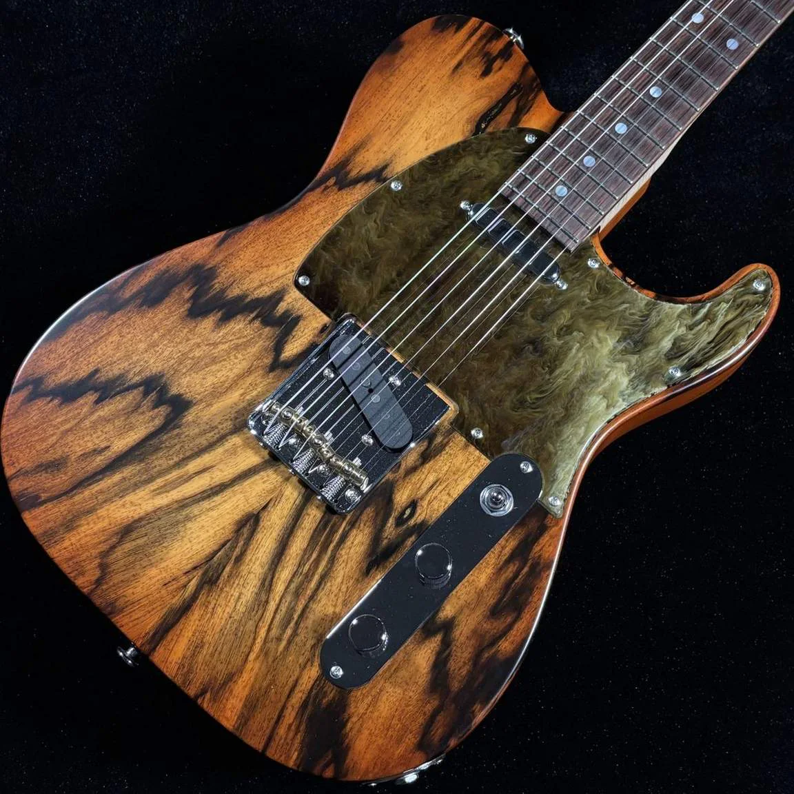 Momose MT-KUROGAKI LTD/R · Clear lacquer · Actual instrument detail