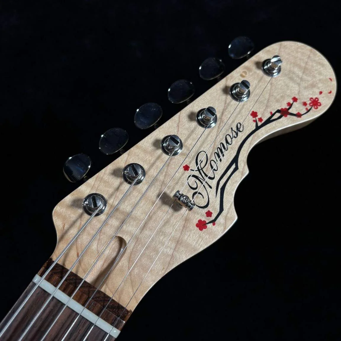 Momose MT-KUROGAKI LTD/R · Clear lacquer · Actual instrument detail