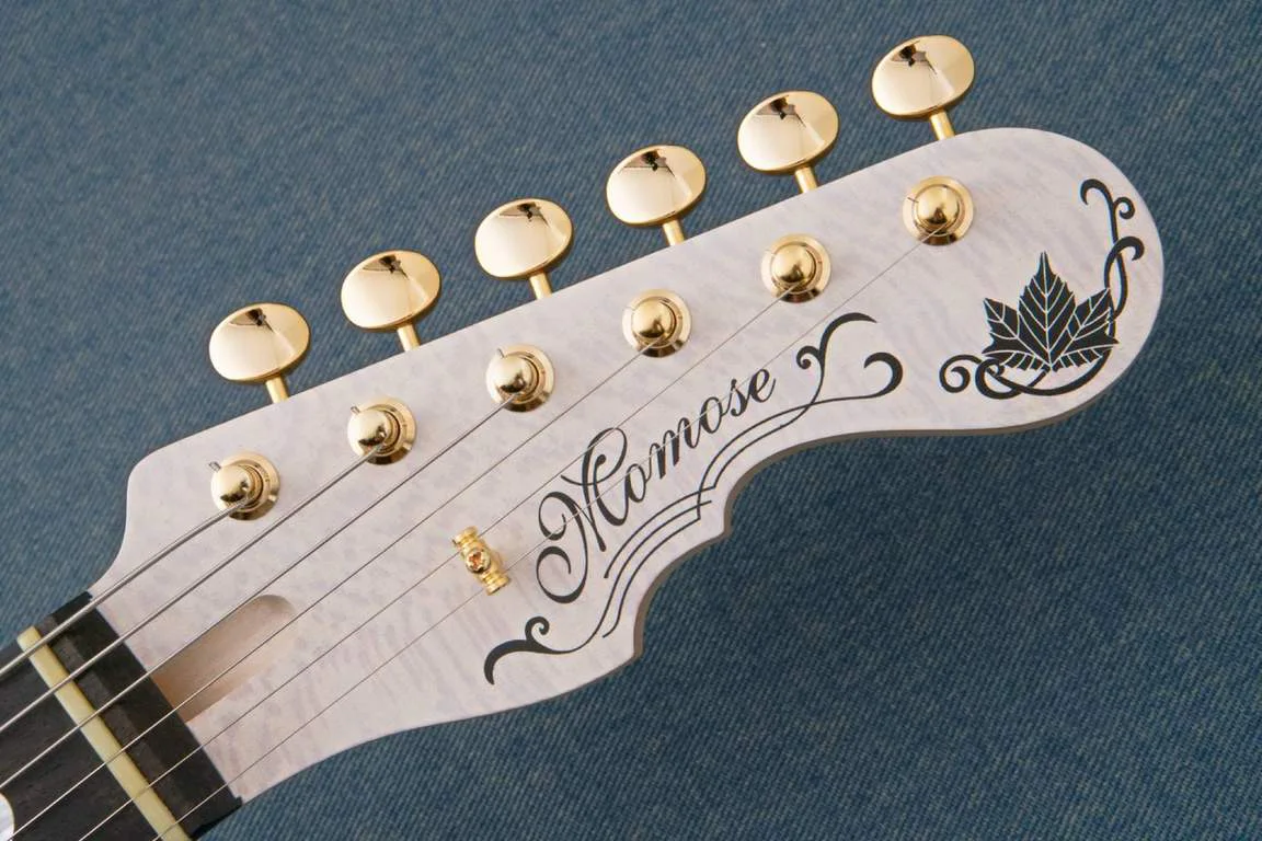 Momose MC-PLATANUS SP'26/E · Limestone White Oil · Actual headstock front