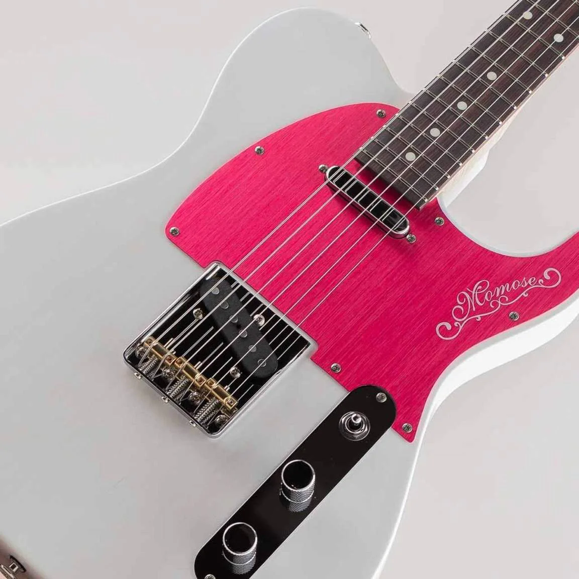 Momose MT1-ADZ-RD/R WH/OIL-MH · White Oil · Actual instrument detail 3