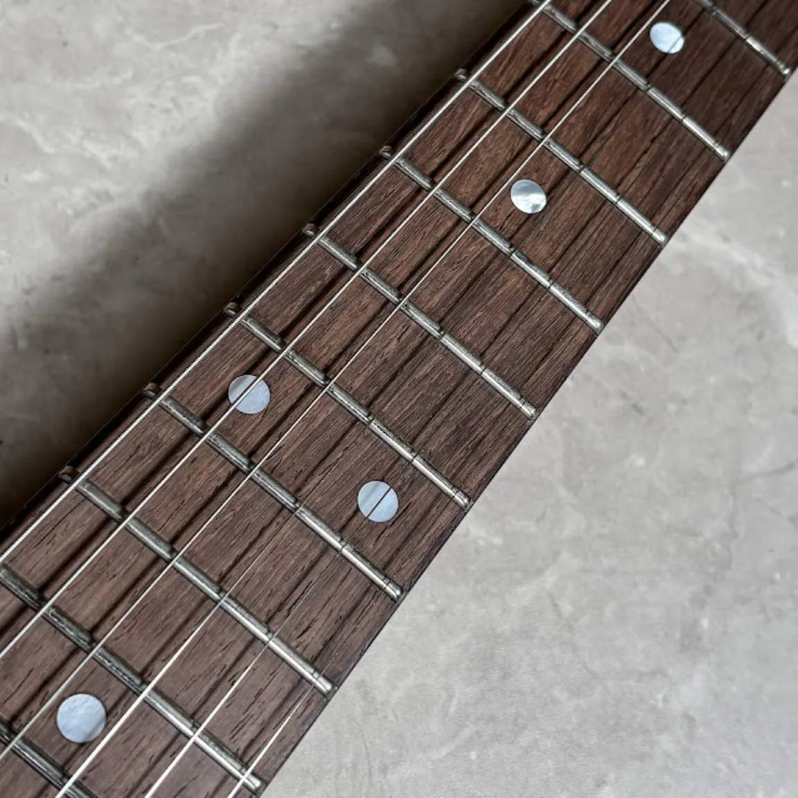 Momose MC-HOLLOW-Premium/FT · Natural Amber · Actual instrument detail 3