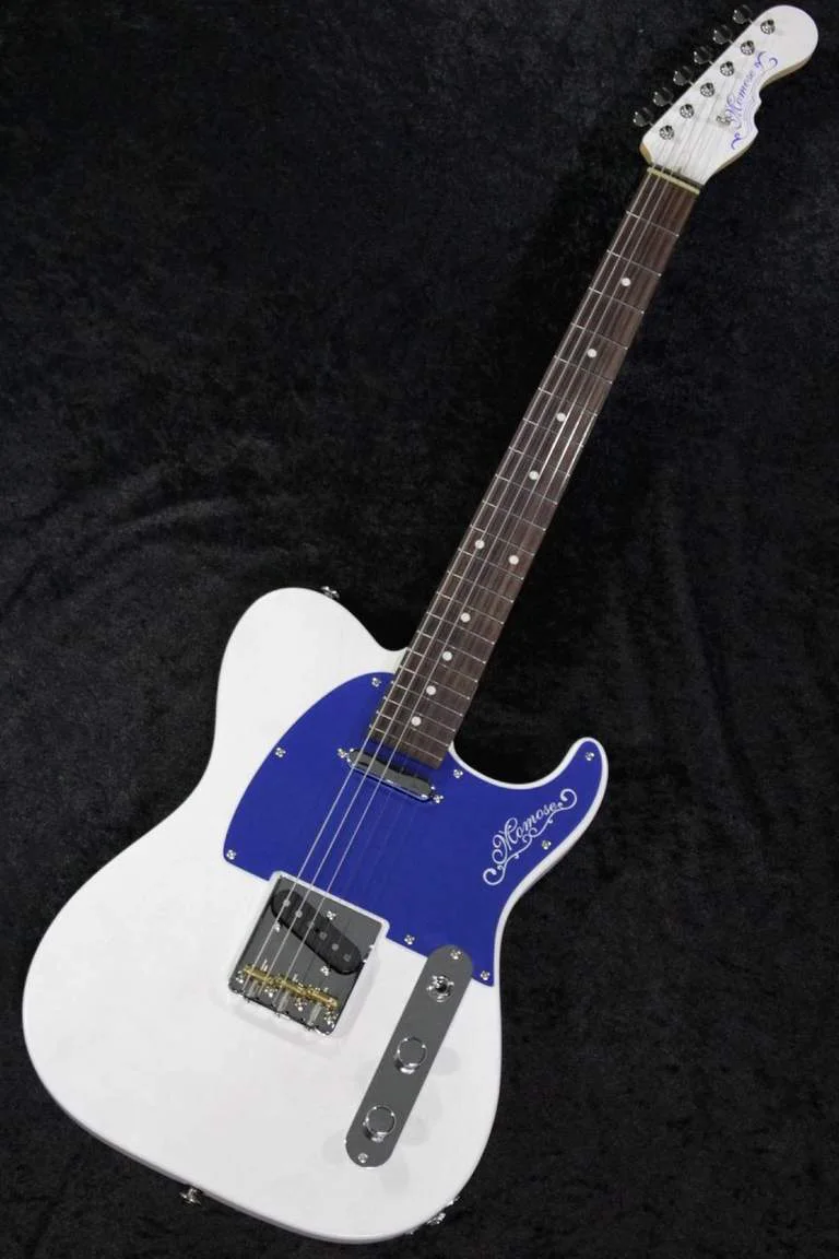 Momose MT1-ADZ-BL/R WH/OIL-MH · White Oil