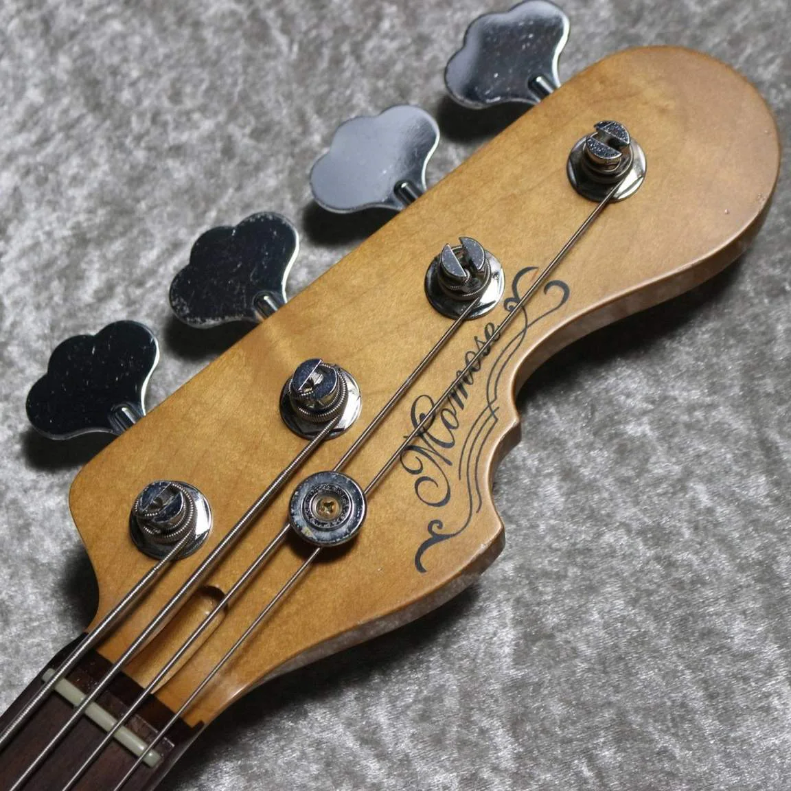 Momose MJ1-STD/R BLK on 3TS Heavy-Aged · Actual headstock front