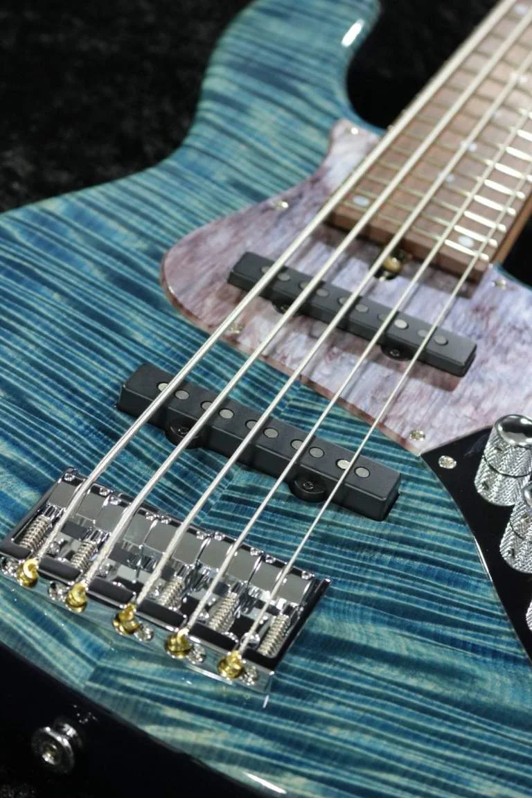 Momose MJ・Five24-TOCHI-24 SP'26/NJ FBL · Fade Blue · Actual instrument detail 3