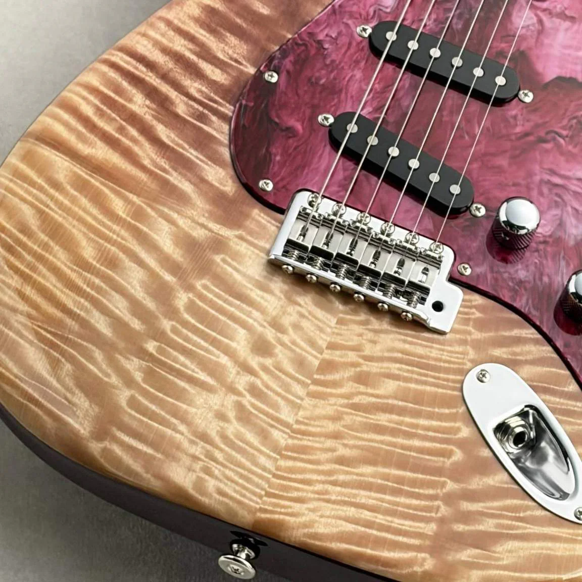 Momose MC-TOCHI WSE'25/NJ · Vintage Wine Red Gradation · 实物细节照片 2
