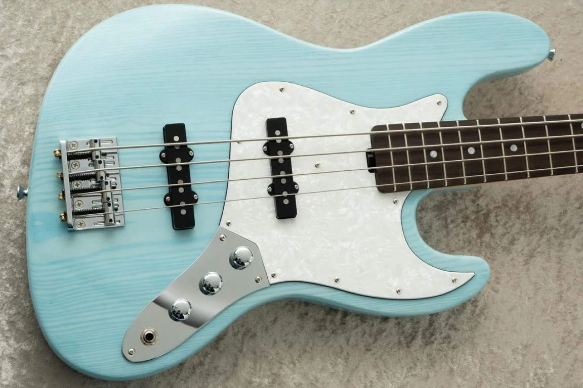 Schecter CB-1-AS · See-Through Sonic Blue · 实物琴体正面