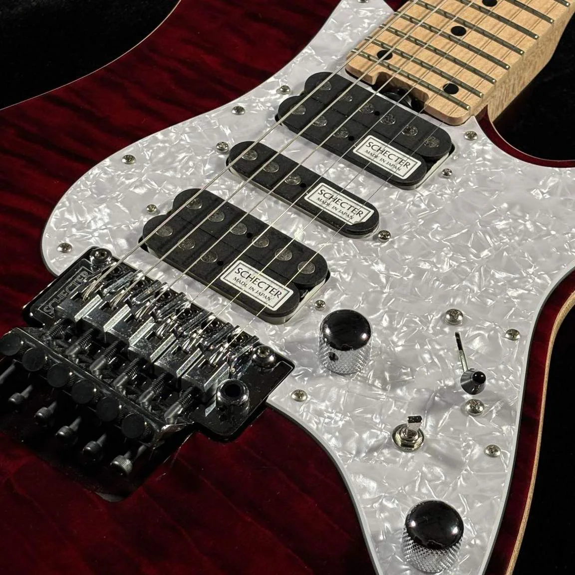 Schecter SD-2-24-AL · See-Through Red · SG-0106 · Actual instrument detail 6