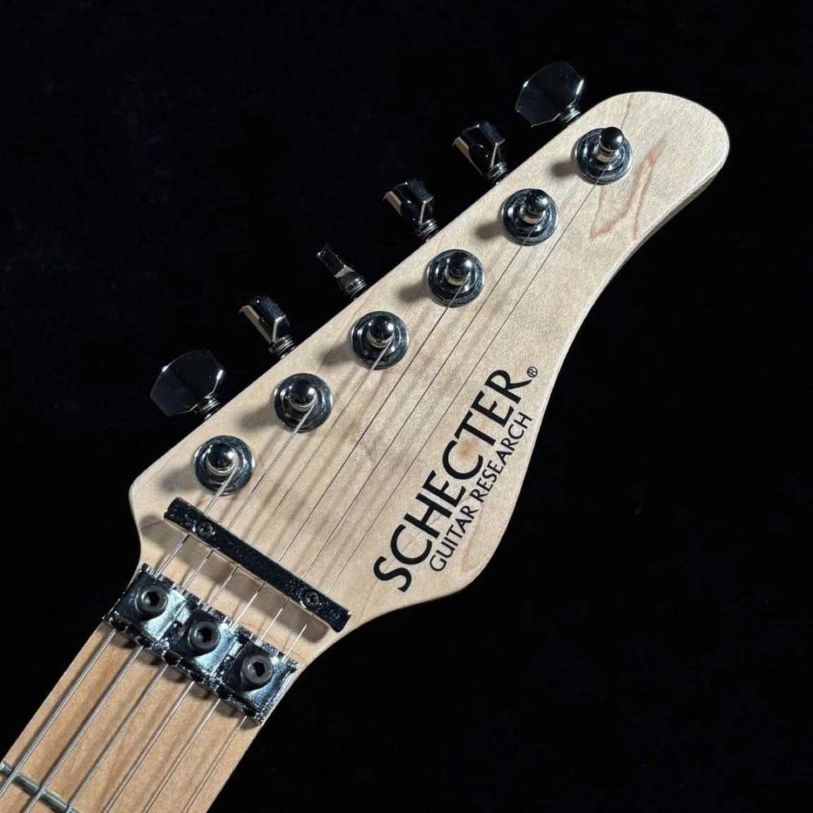 Schecter SD-2-24-AL · See-Through Red · SG-0106 · Actual instrument, headstock front