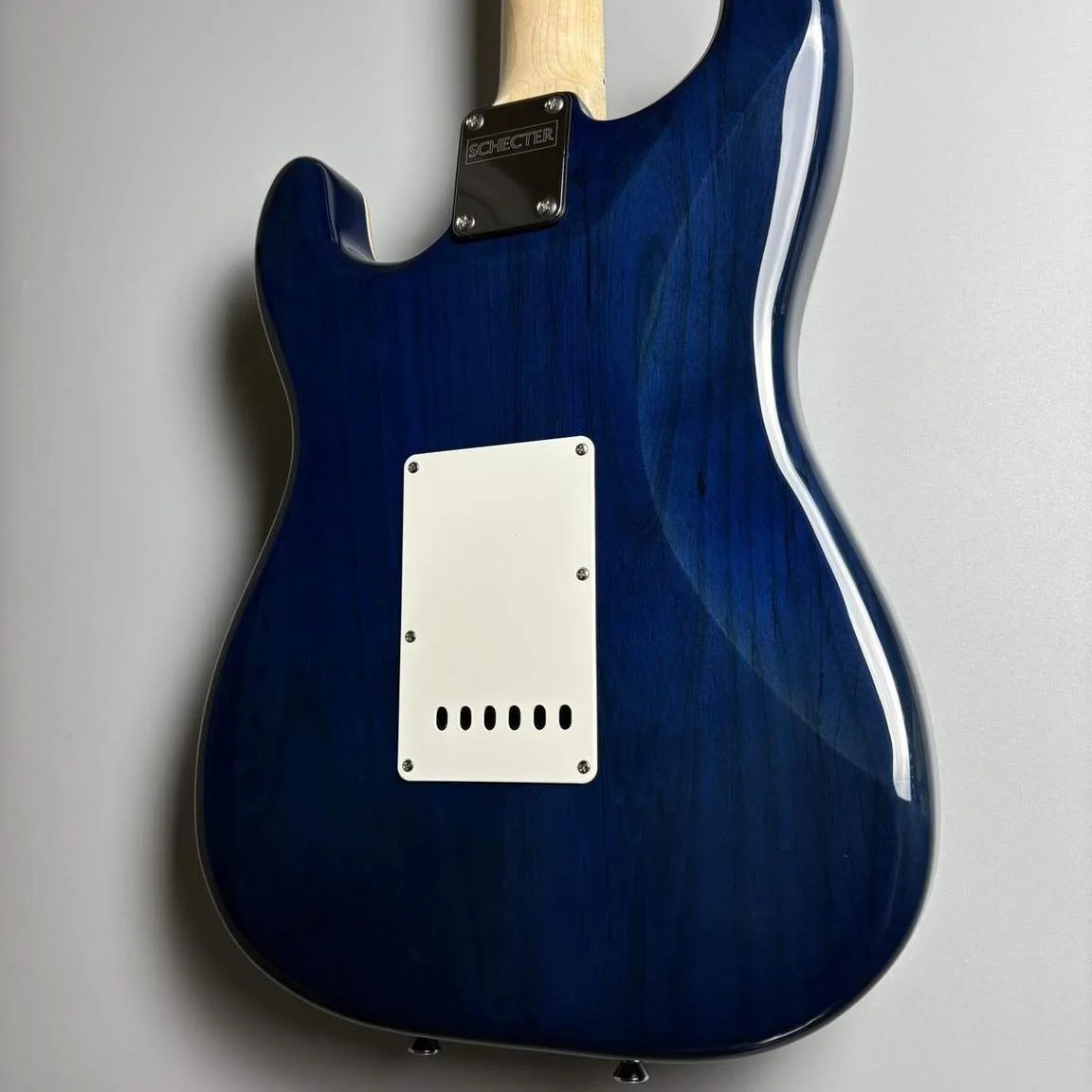 Schecter GS-1-AL-VTR-S-W/M · Cool Blue Burst · Actual instrument detail 1