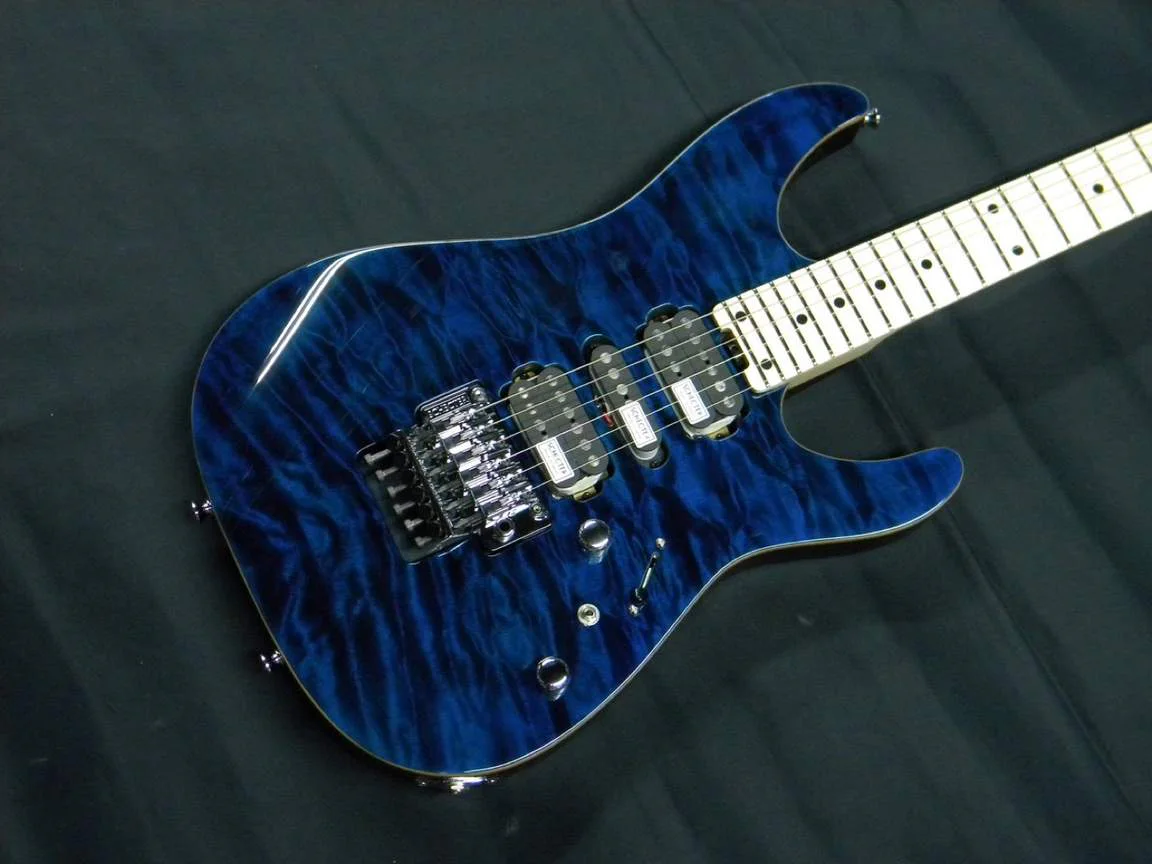 Schecter NV-III-24-AL · See-Through Blue · 实物琴体正面