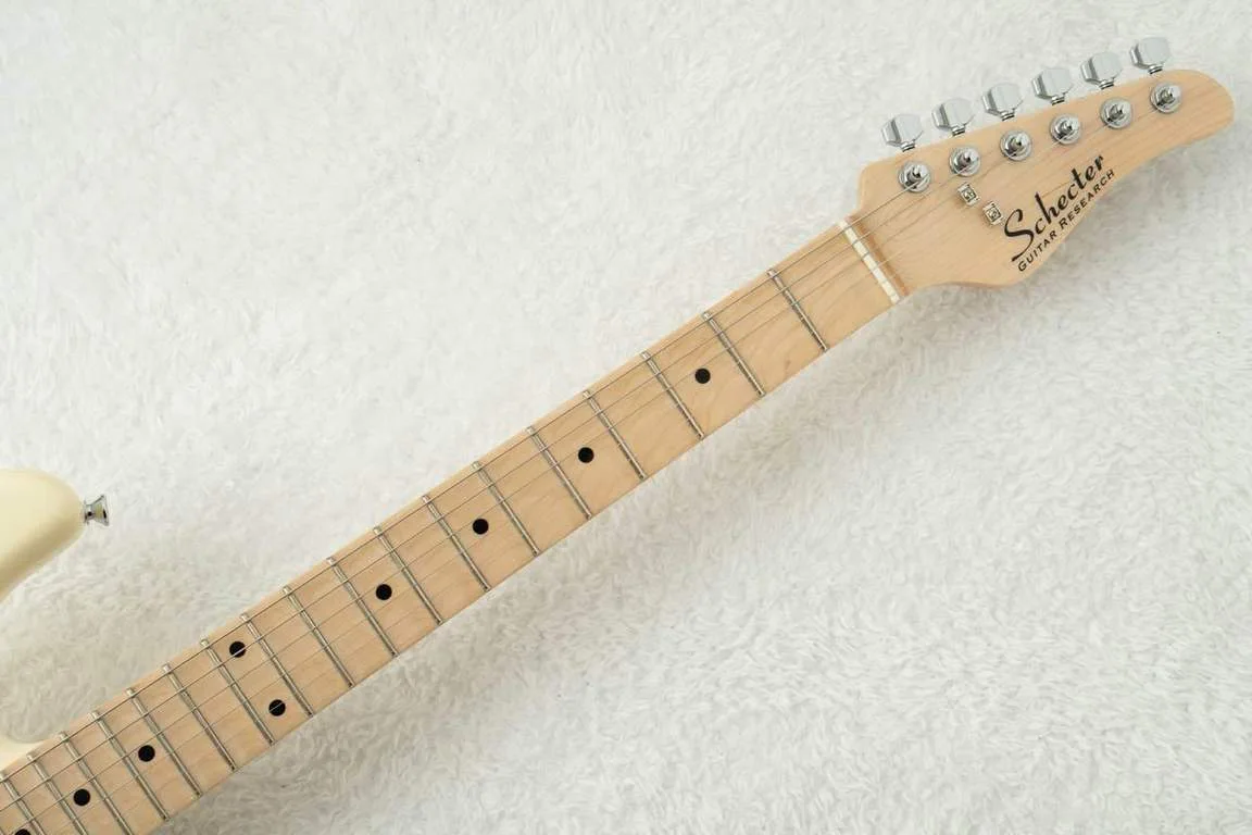 Schecter PS-ST-SC2 · Olympic White · Actual instrument detail 3