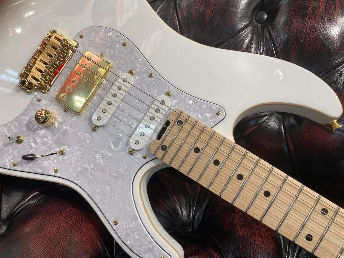 Schecter SD-KC-24-M/AL SS · White · Actual instrument detail 3