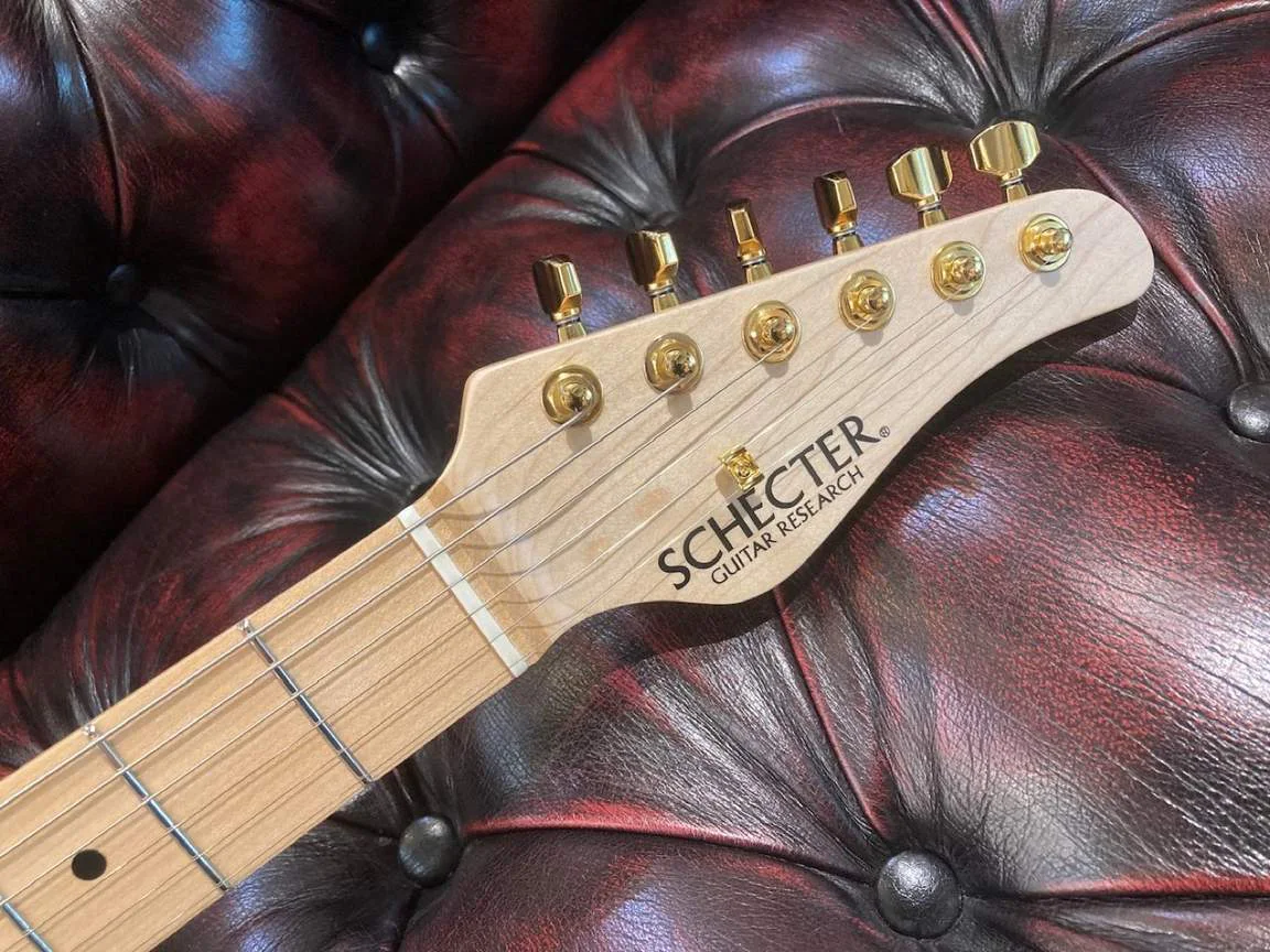 Schecter SD-KC-24-M/AL SS · White · Actual instrument, headstock front