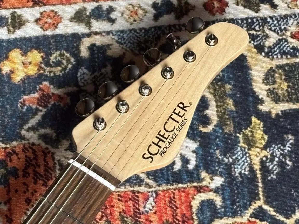 Schecter PS-S-ST-4-AL-N/R · Deep Blue · Actual instrument, headstock front