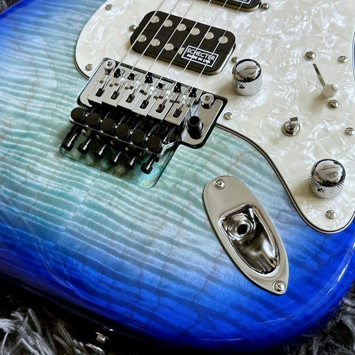 Schecter ST-4-22-CTM-FRT · Indigo Light Blue · 实物细节照片 3