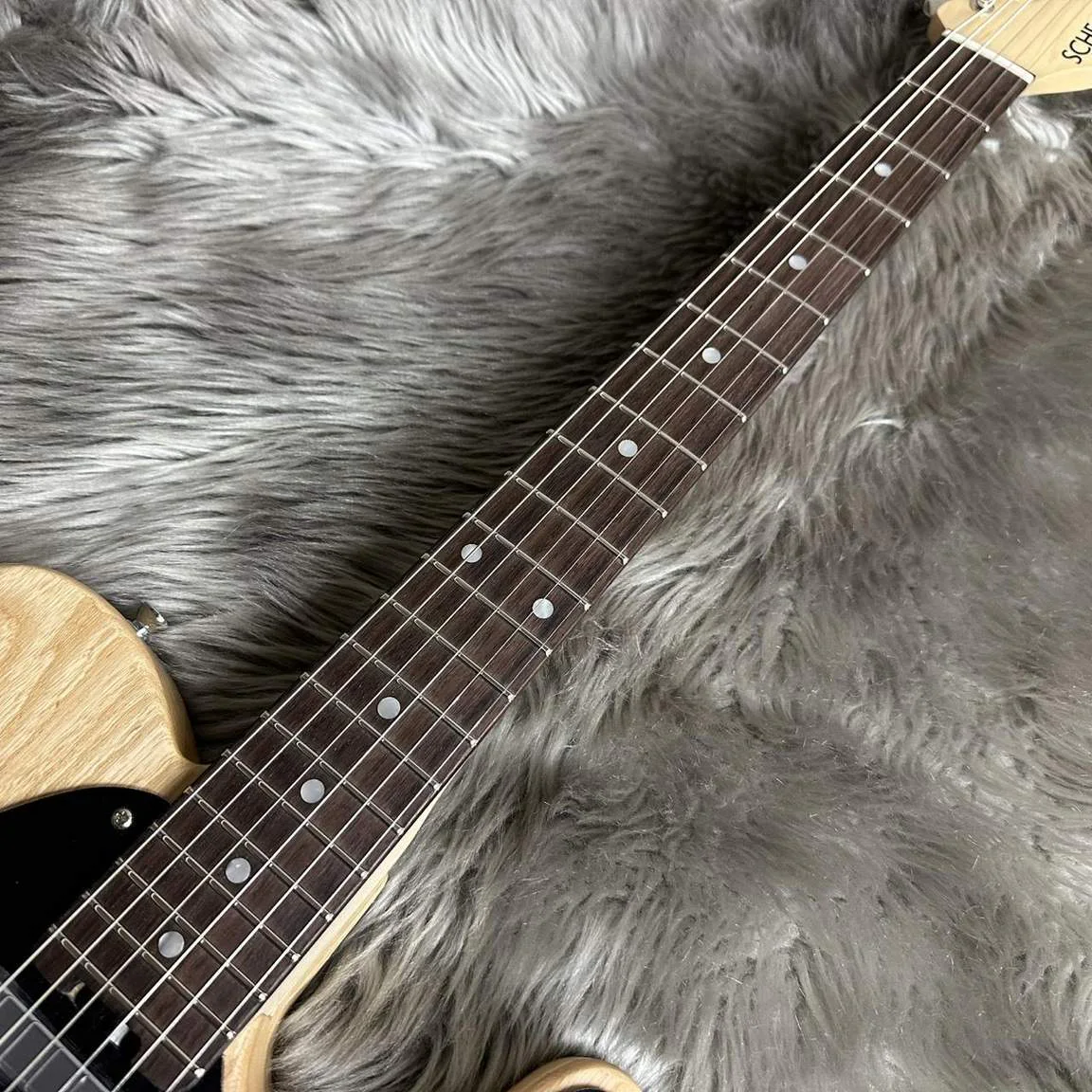Schecter PS-S-PT/VT/R · Vintage Tint · Actual instrument detail 1