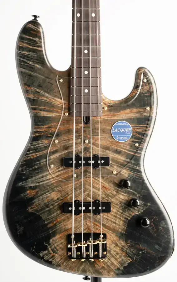Momose MJ1-CTM Burl Maple · BLU-VGR-MAT · Actual body and figure