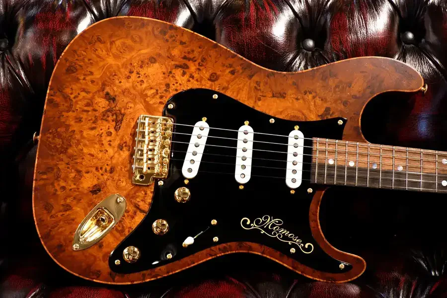 Momose MC-Premium/IW · Brown Burst Mat
