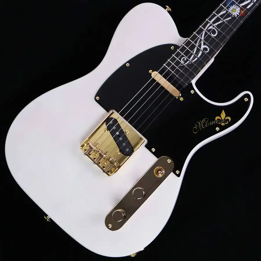 Momose MT-PLATANUS SP26/E · White · Actual front detail