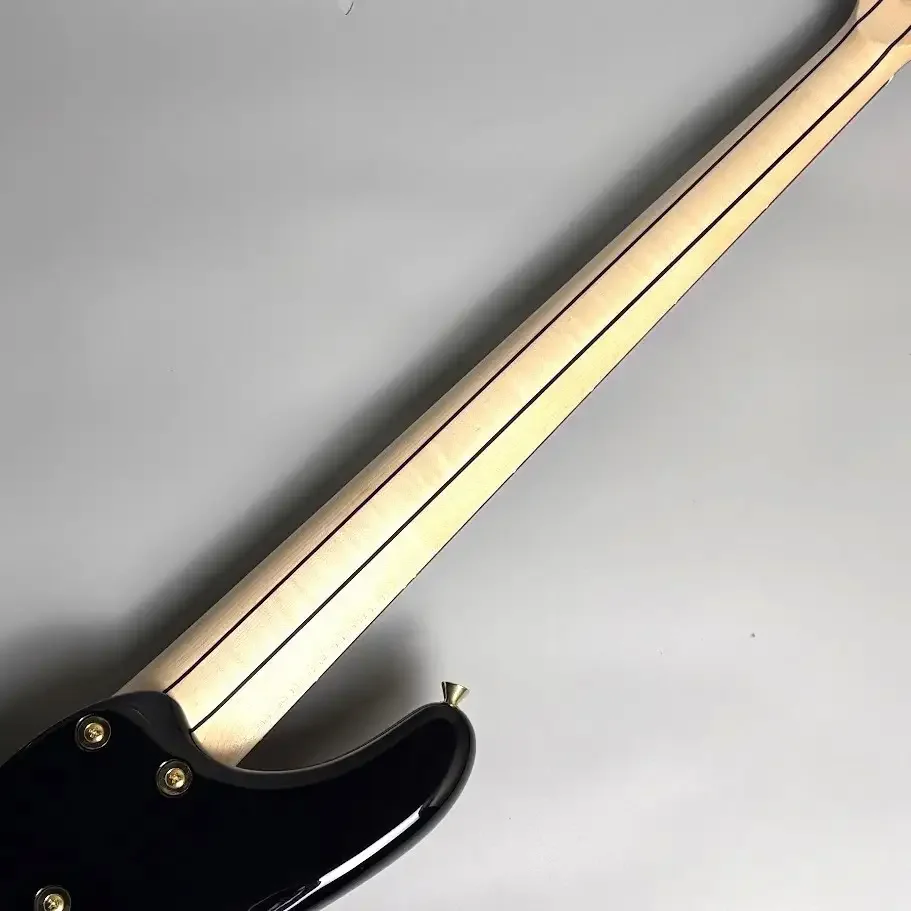 Sugi NB5C BM-PRM/ASH2P HH · GLR · Neck back