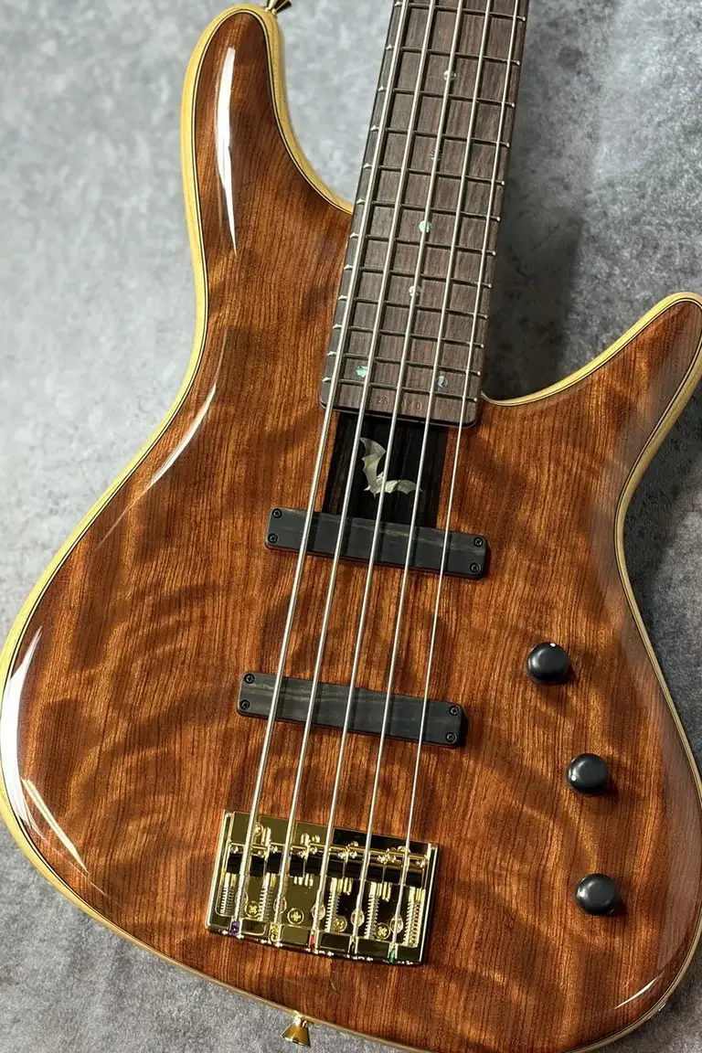 Sugi NB5IR BG/ASH · Natural · Instrument photo 2
