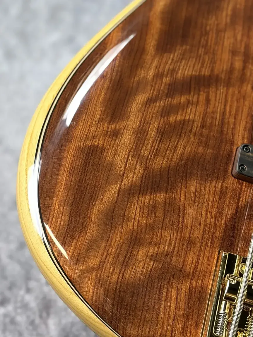 Sugi NB5IR BG/ASH · Natural · Instrument photo 5