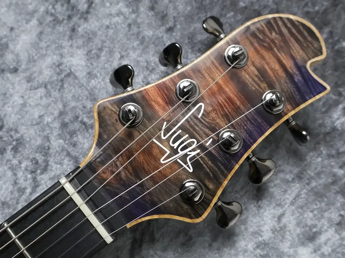 Sugi Custom Order DS496E BM-PRM/HM/F-Maho Custom Inlay · Nebula · Instrument photo 8
