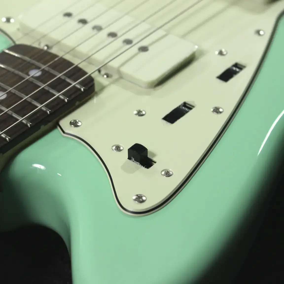 Fender FSR Made in Japan Traditional 60s Jazzmaster · Surf Green · Actual instrument detail