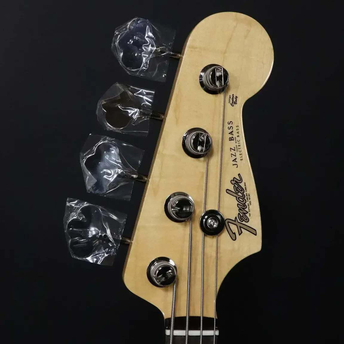 Fender Made in Japan Heritage 60s Jazz Bass · 3-Color Sunburst · 实物细节