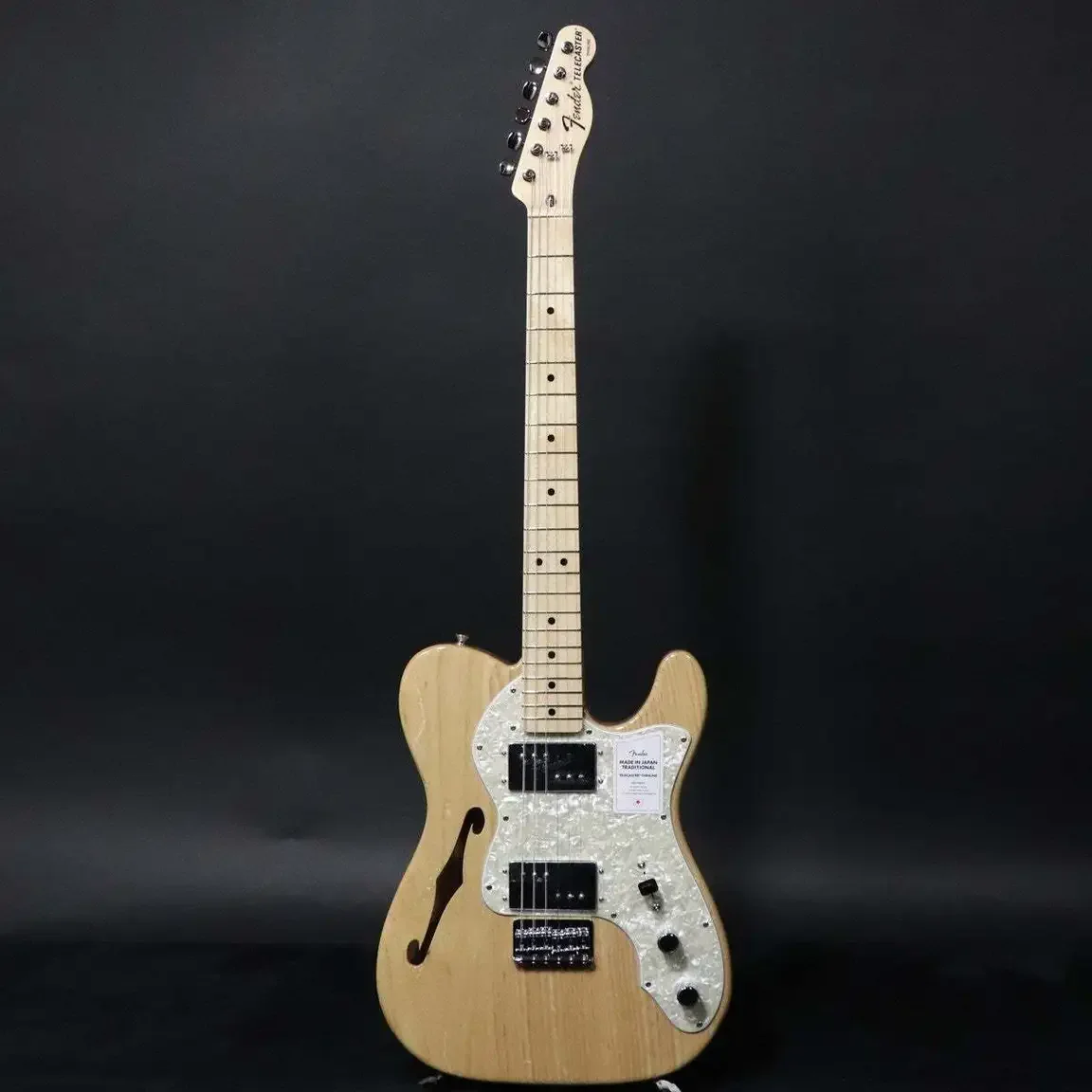 Fender Made in Japan Traditional 70s Telecaster Thinline · Natural